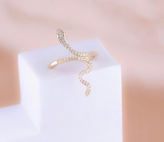 Anillo Serpiente Piedras Blancas