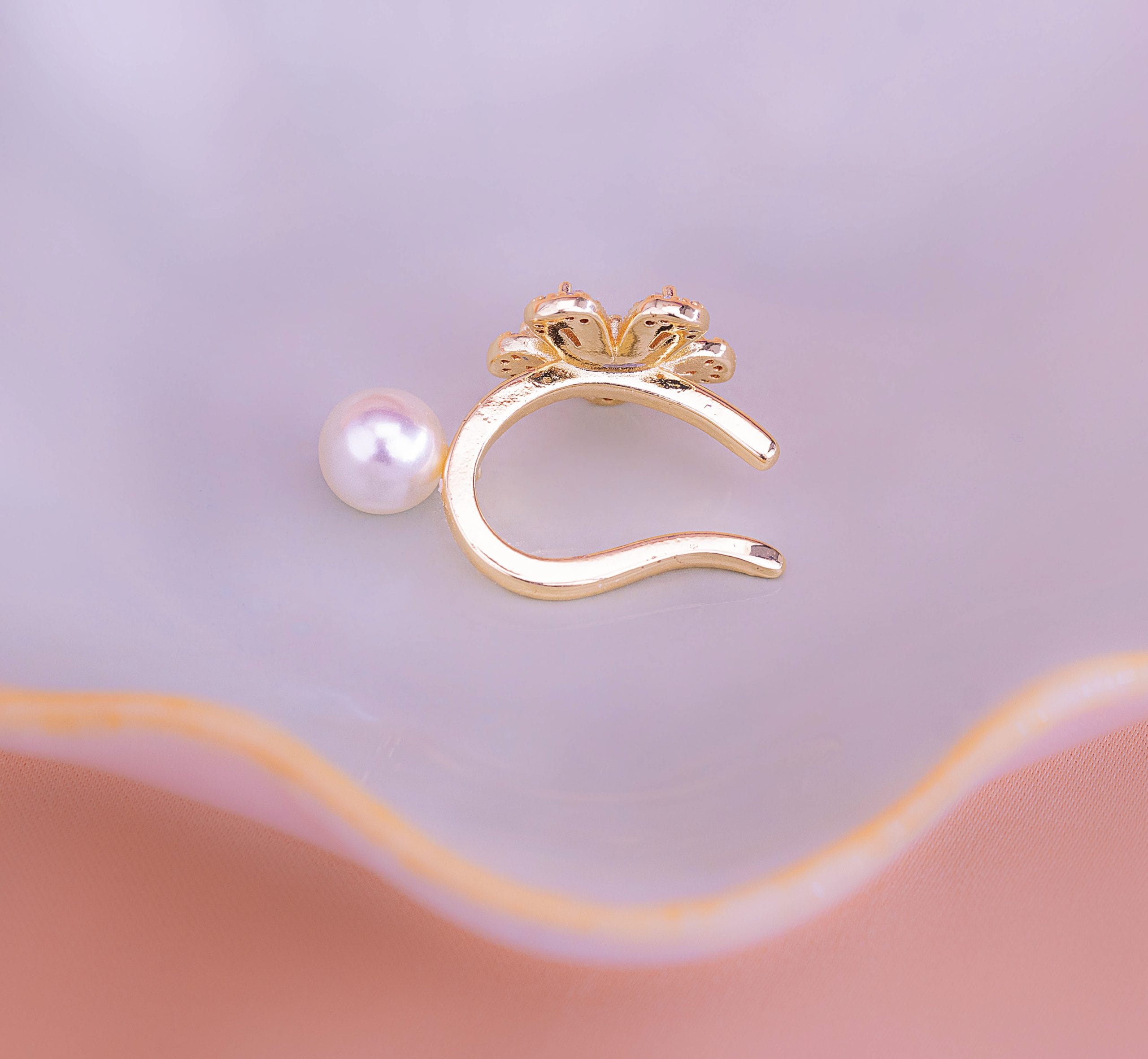 Ear Cuff Flor Perla