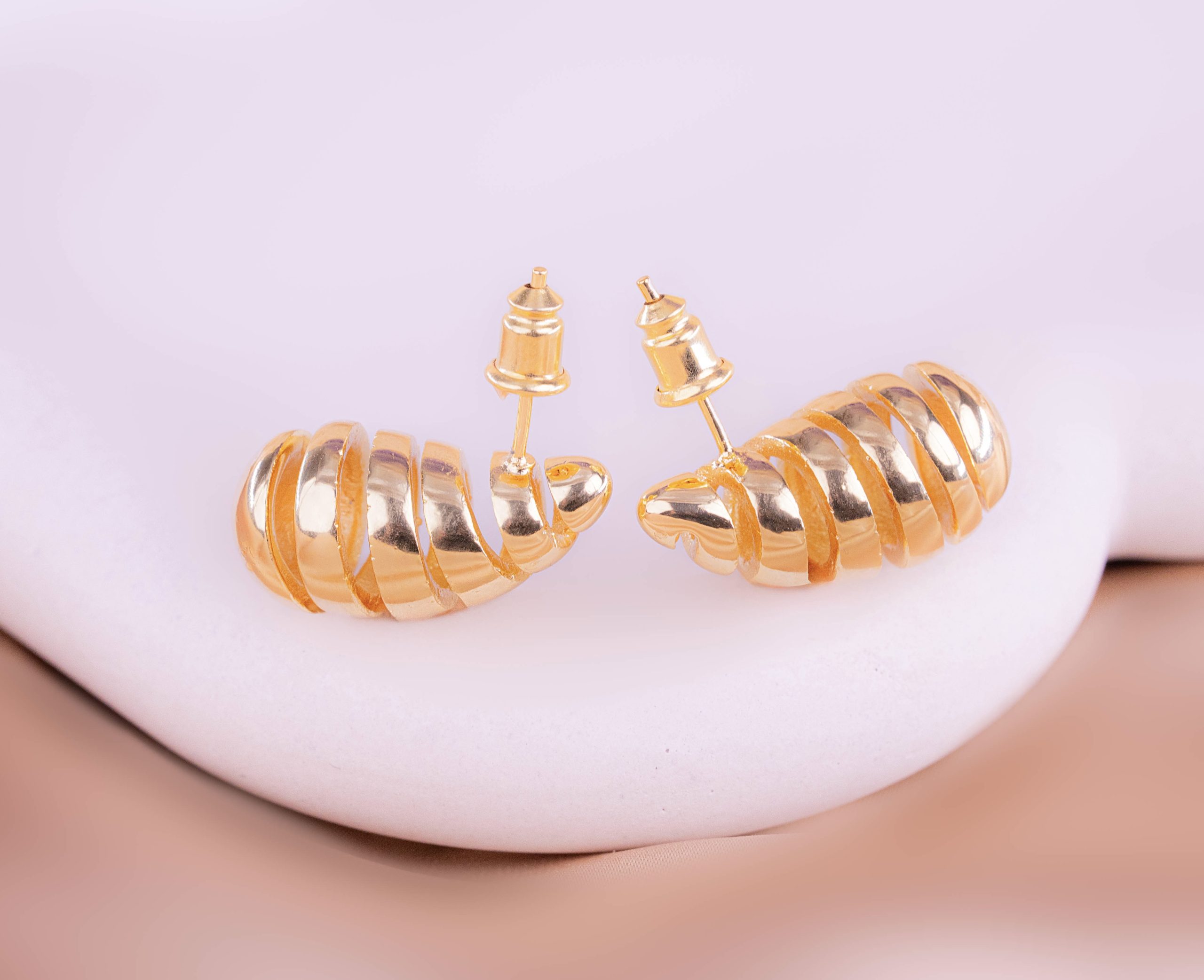 Aretes Spira Dorados