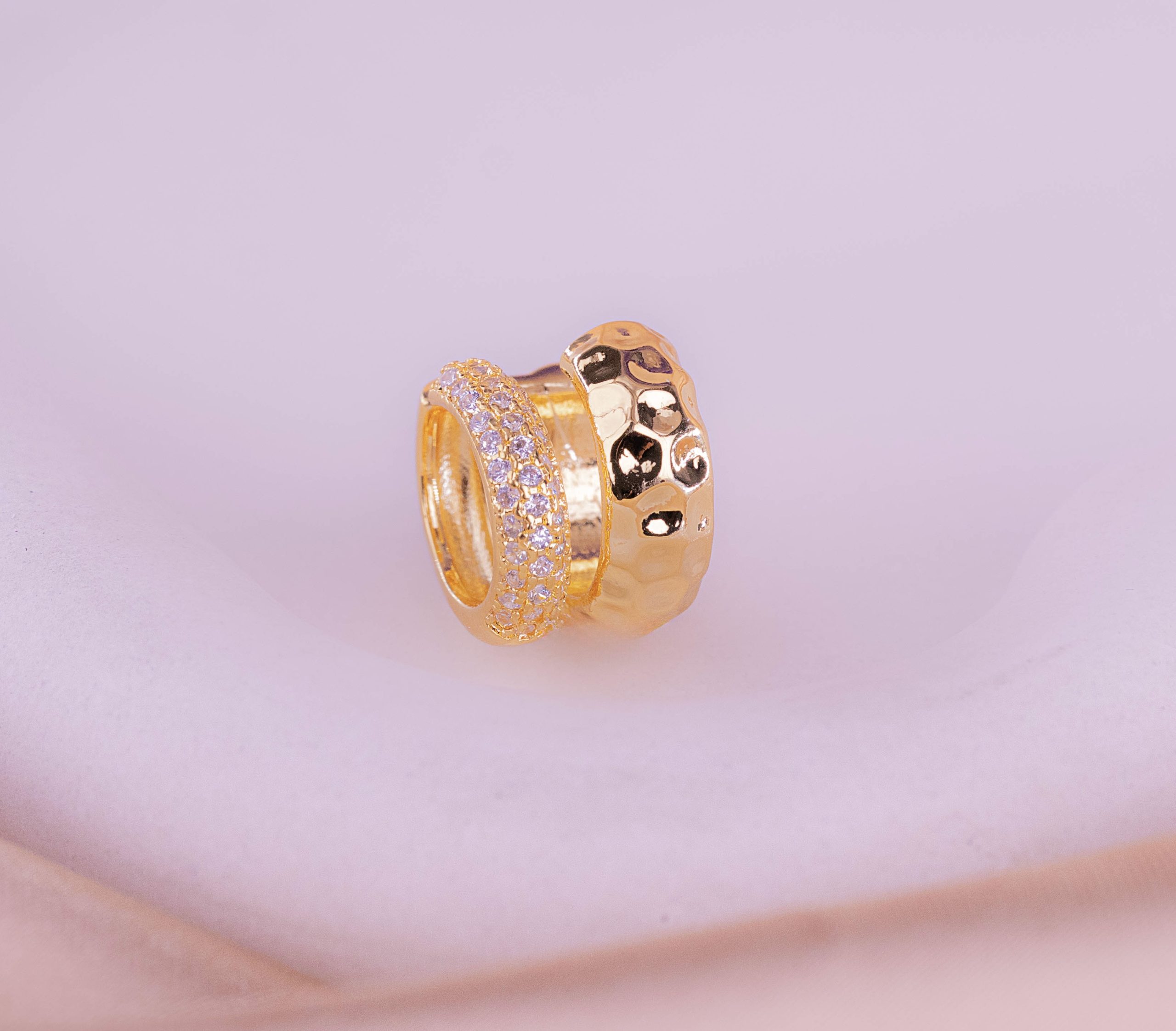 Ear Cuff Ébora Dorado