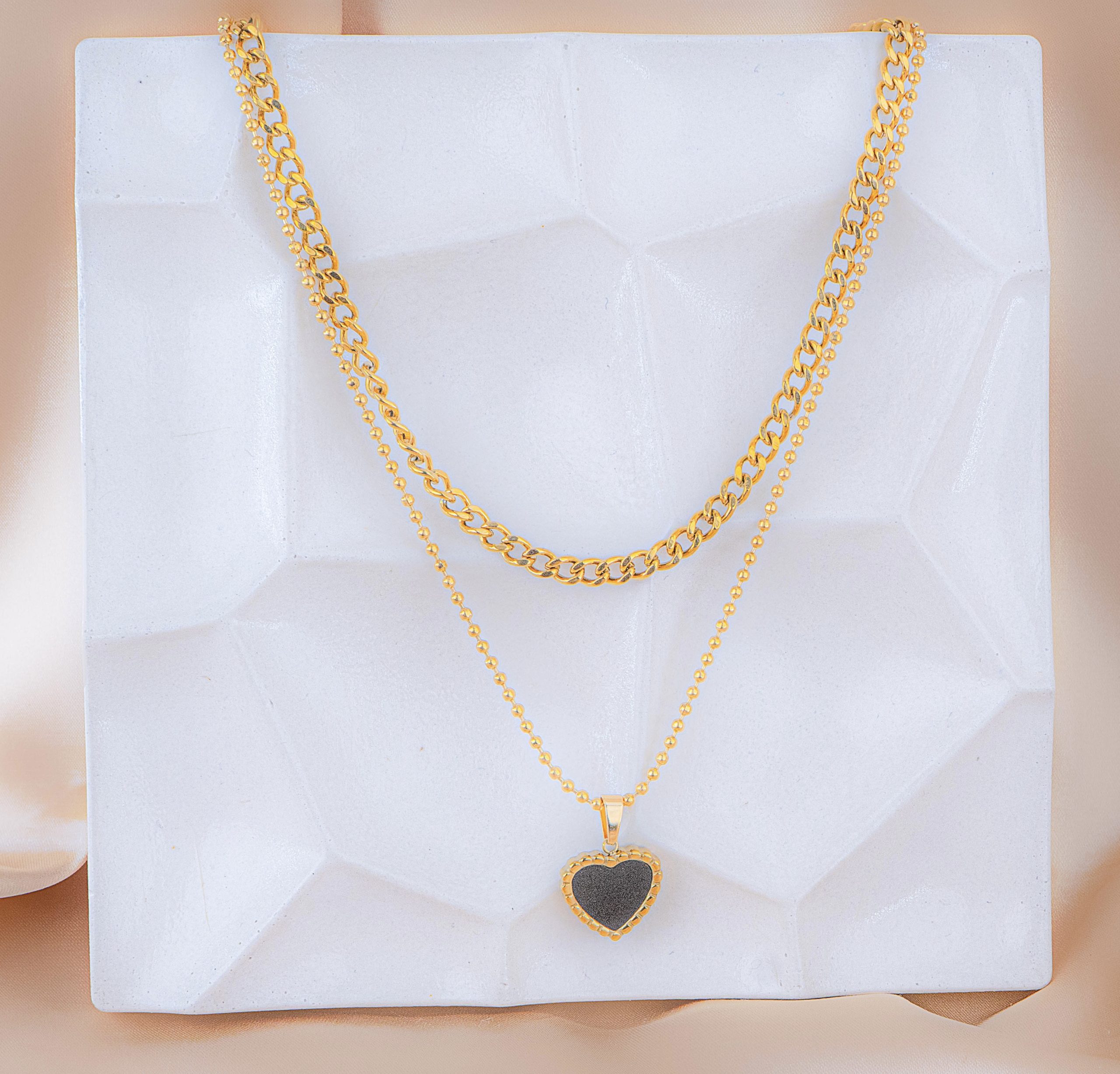 Collar Doble Corazón Negro