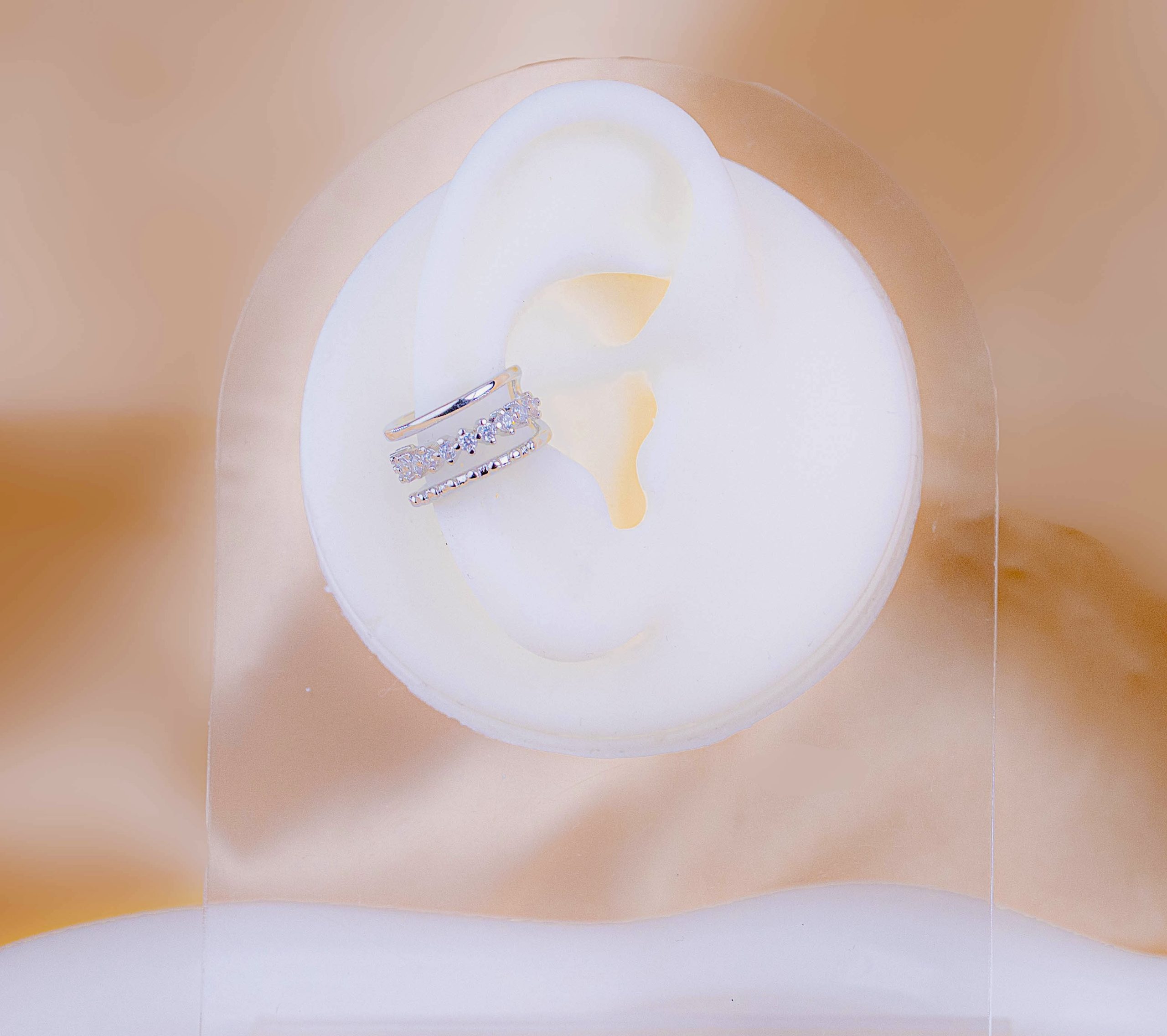 Ear Cuff Liora Plateado