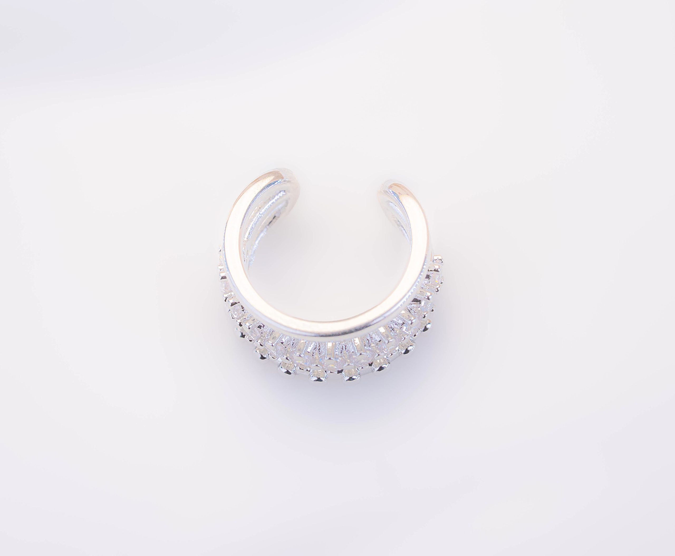 Ear Cuff Liora Plateado