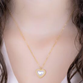 Cadena Amanda1 Cadena Amanda