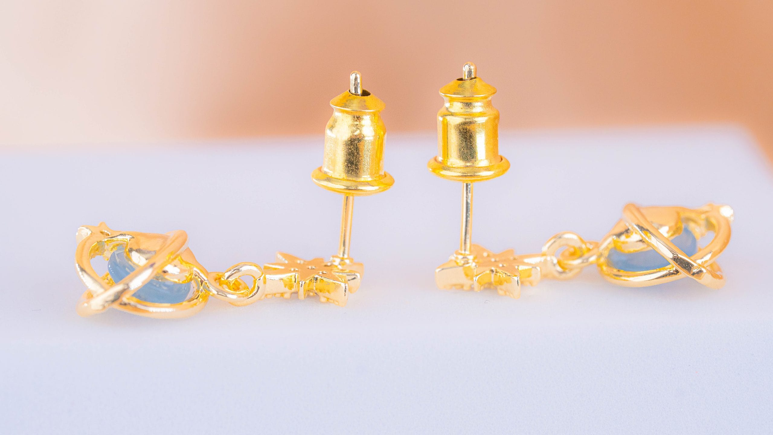 Aretes Estrellas Planetas