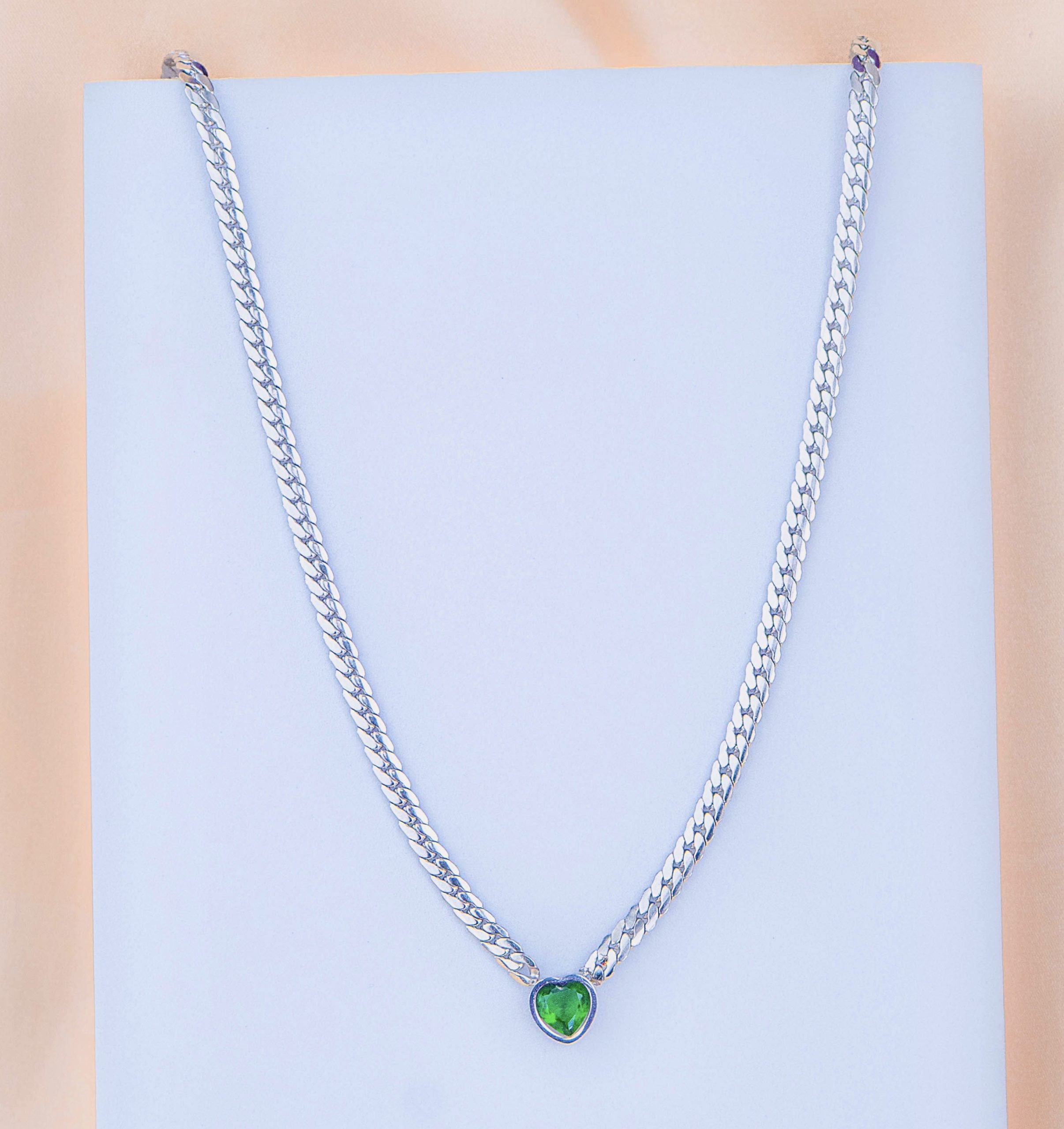 Collar Corazón Esmeralda