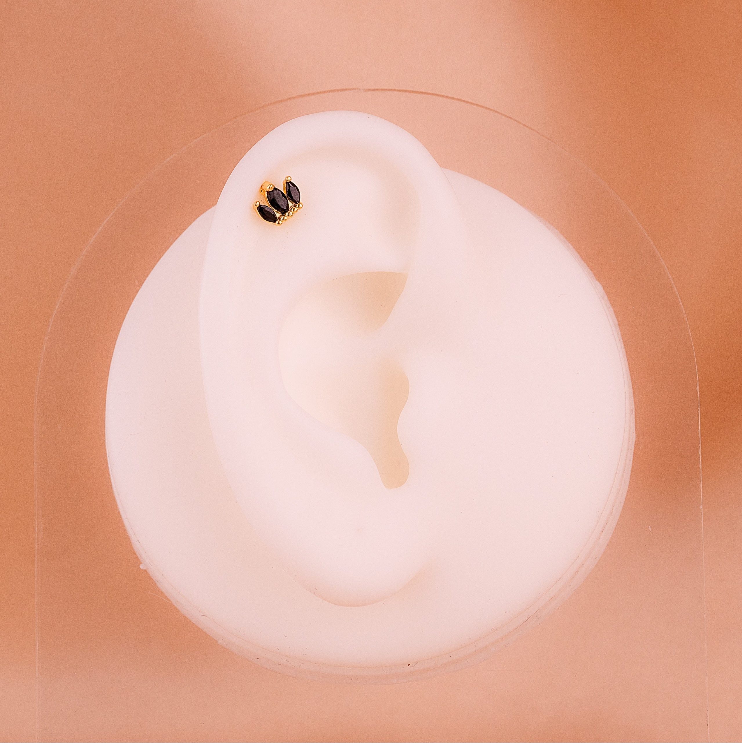 Piercing Corona Negra Piercing Corona Negra