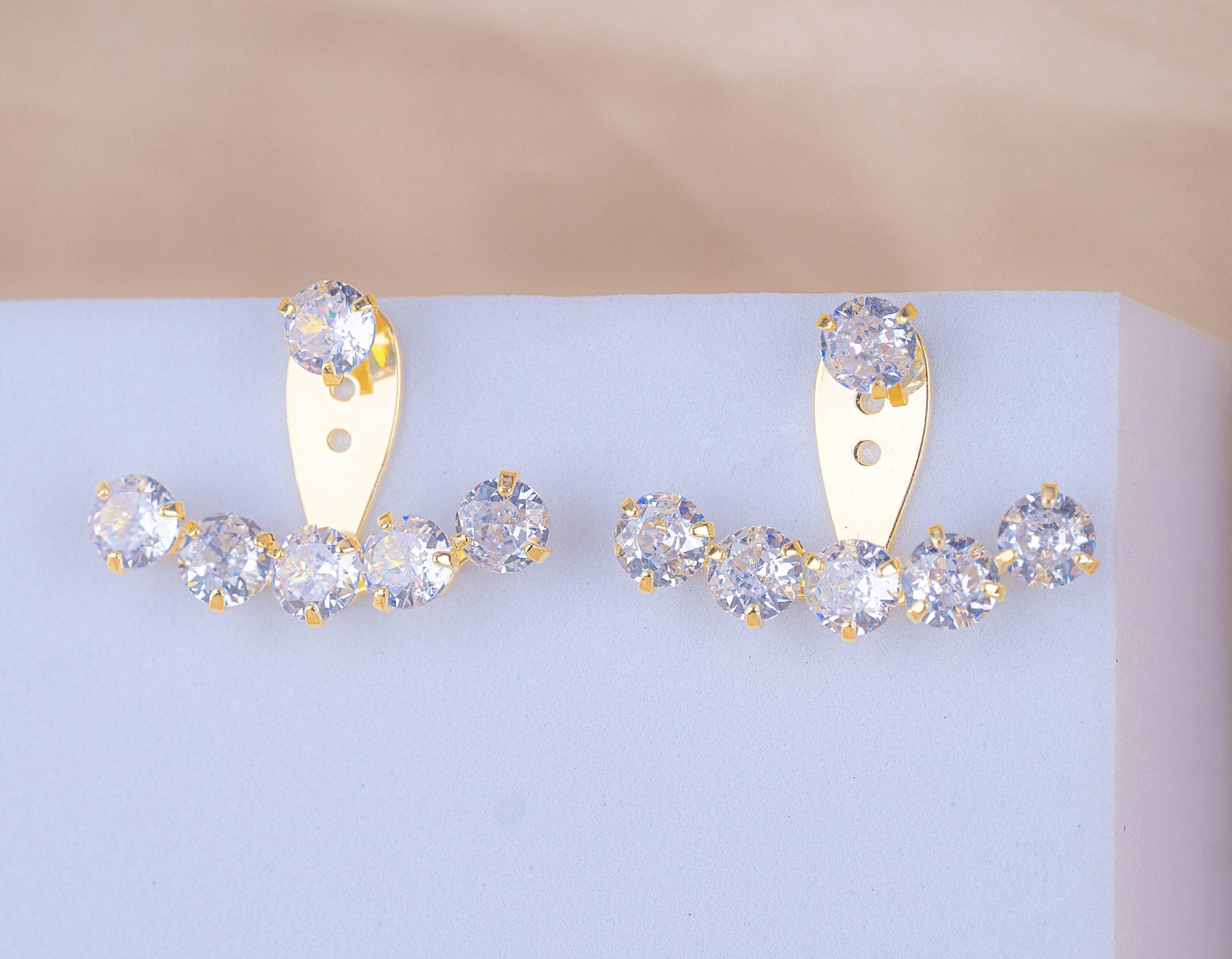 Aretes Centella Dorados