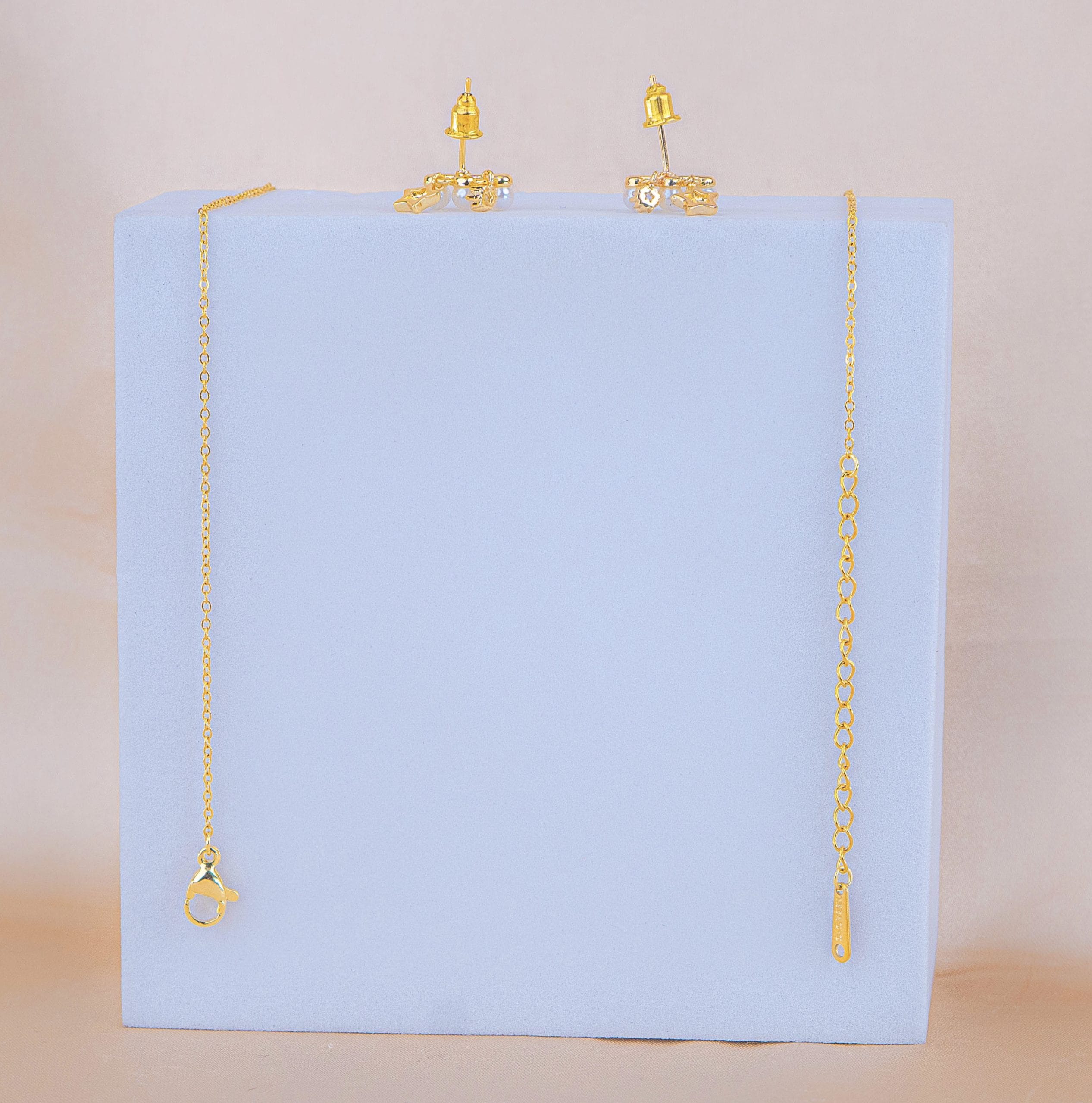 Juego Estrella Perlas Dorado